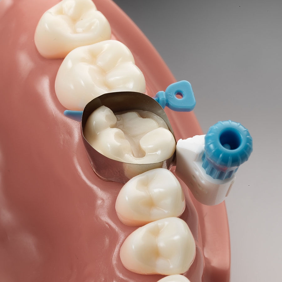 final position of dental matrix band